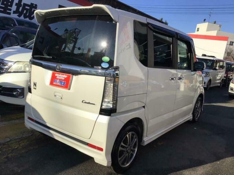 N BOX CUSTOM