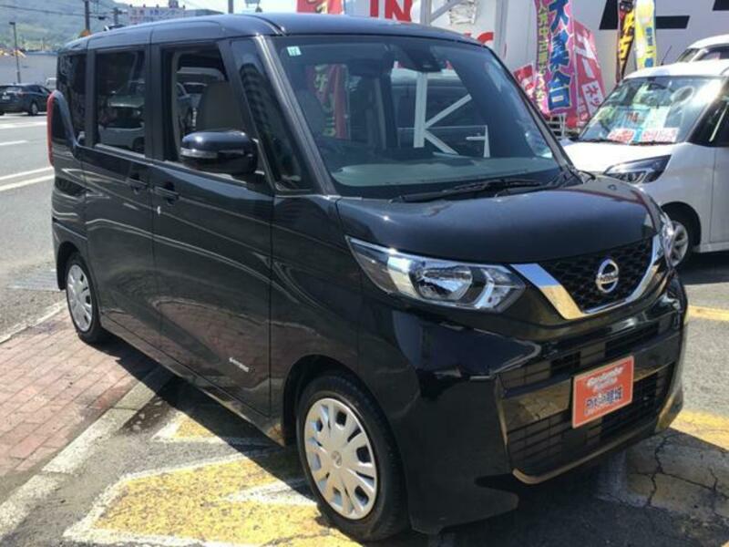 NISSAN ROOX