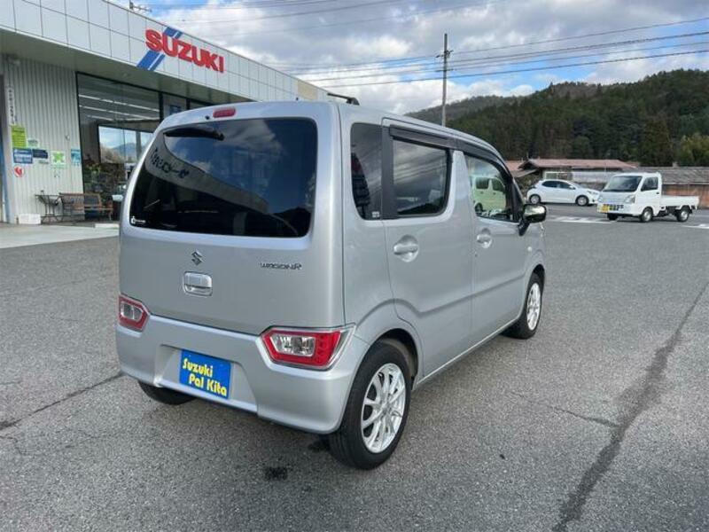 WAGON R