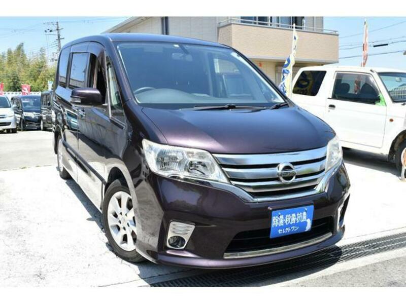 NISSAN SERENA