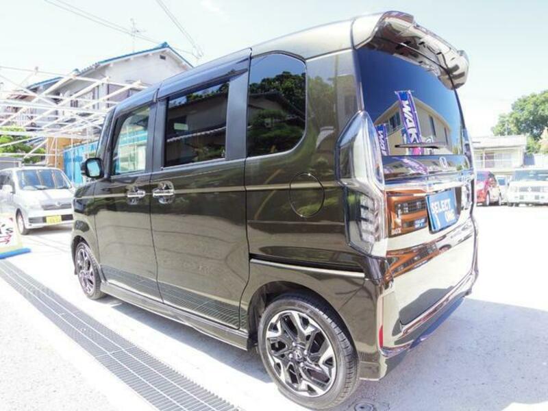 N BOX CUSTOM