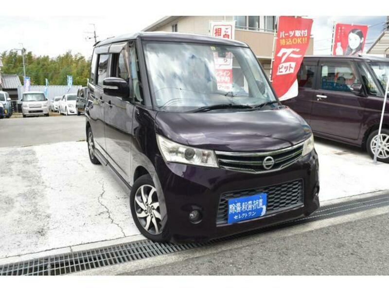 NISSAN ROOX