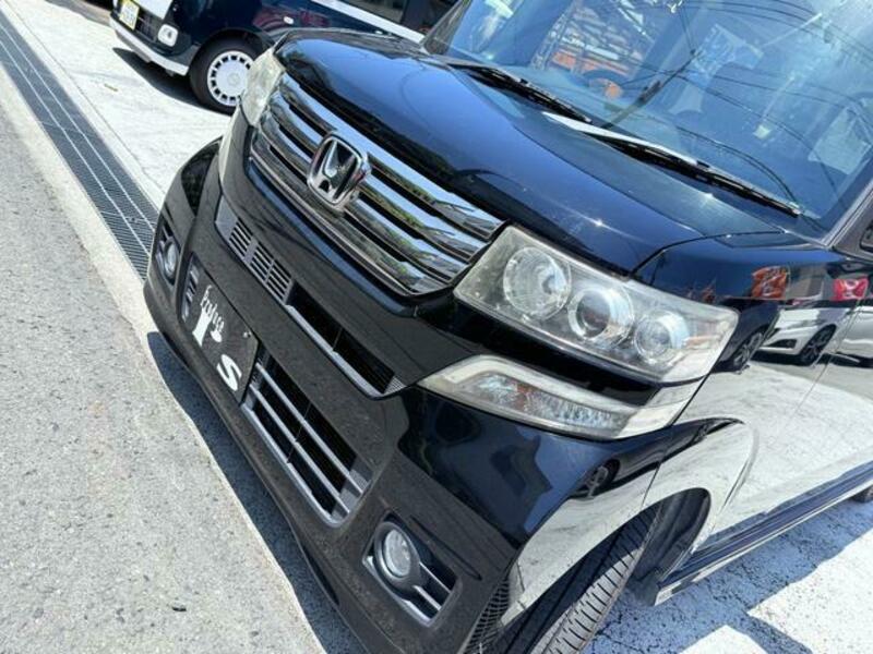 N BOX CUSTOM
