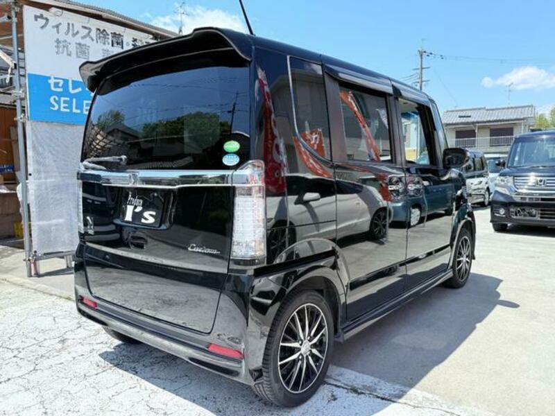 N BOX CUSTOM