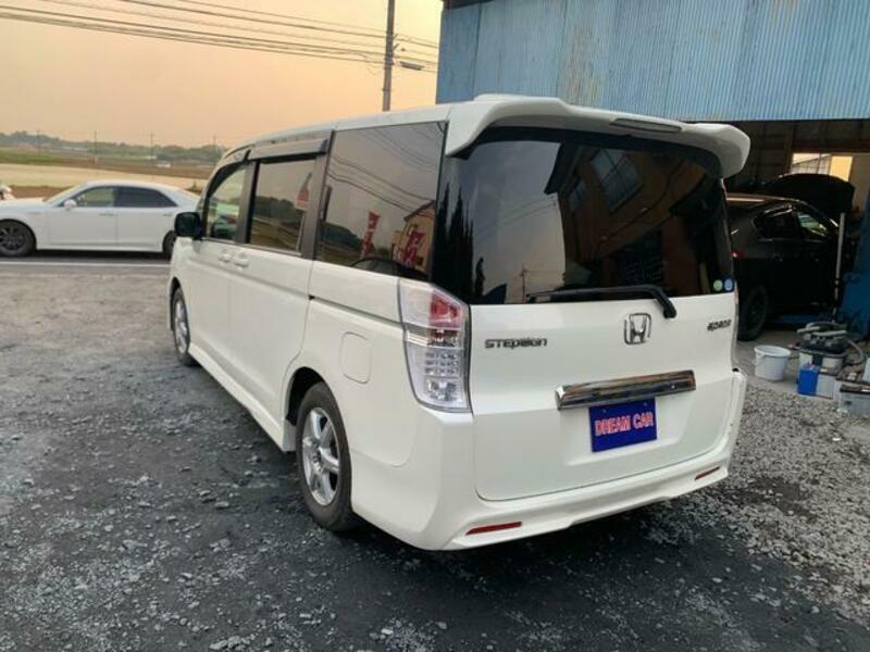 STEPWAGON SPADA