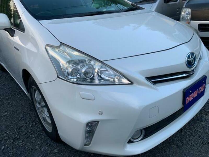 PRIUS ALPHA