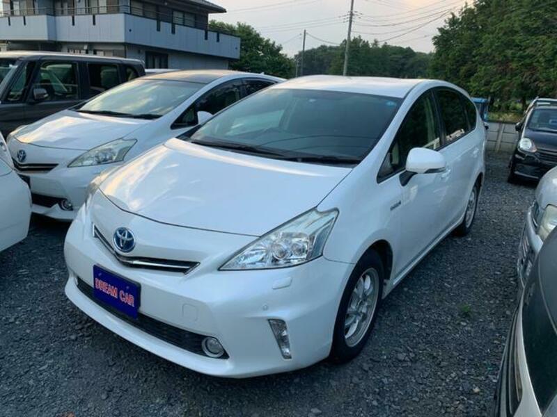 PRIUS ALPHA