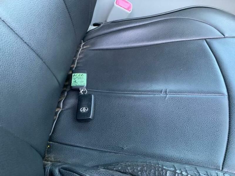PRIUS ALPHA