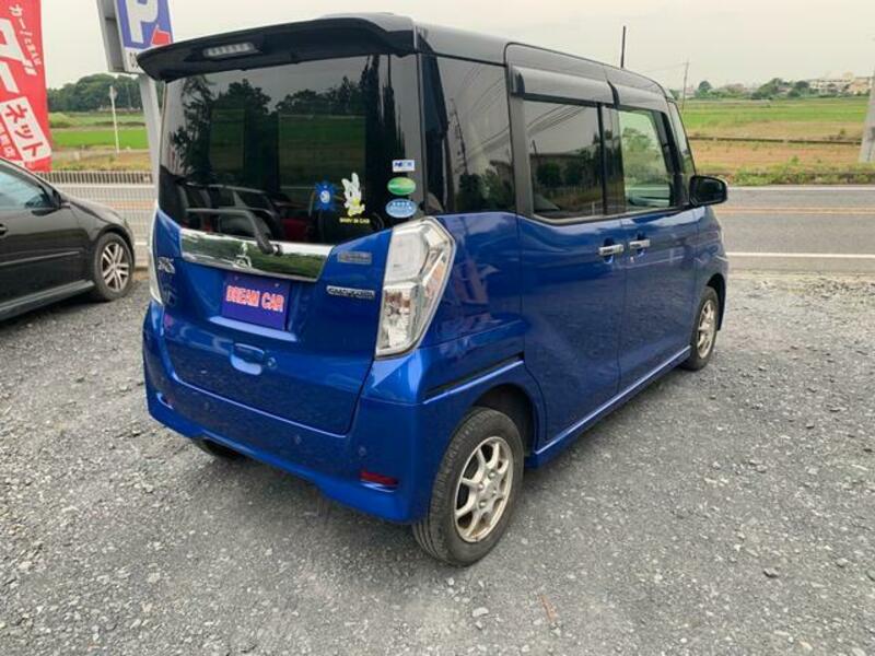 EK SPACE CUSTOM