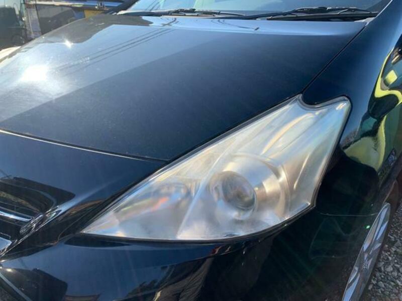 PRIUS ALPHA