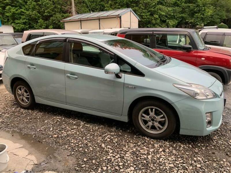 PRIUS