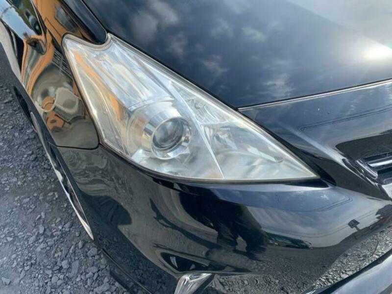 PRIUS ALPHA