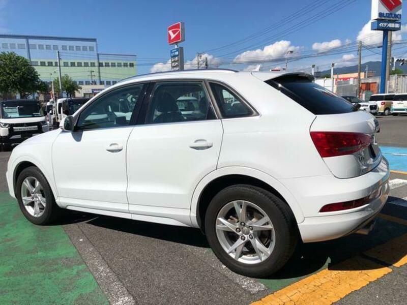 Q3