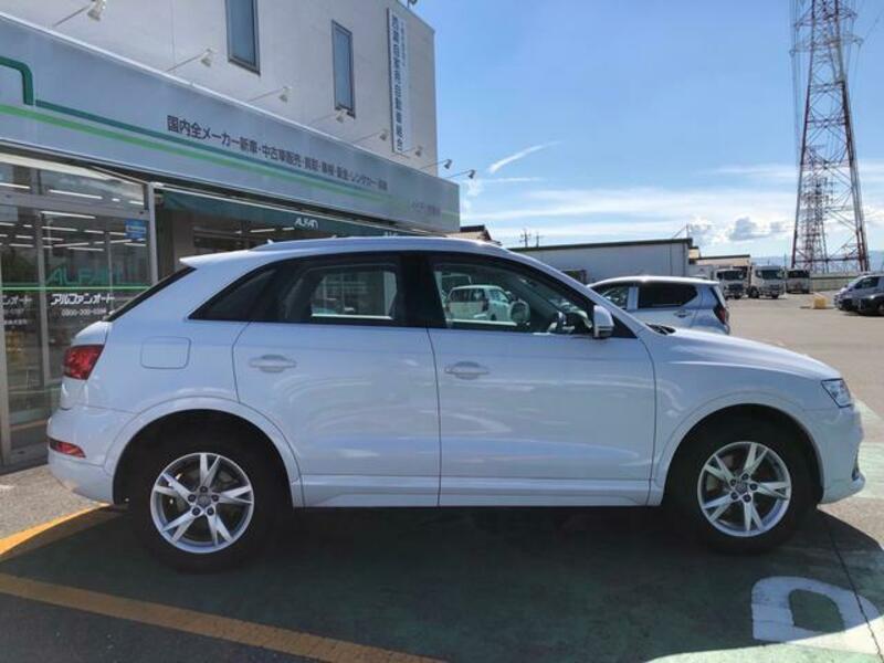 Q3