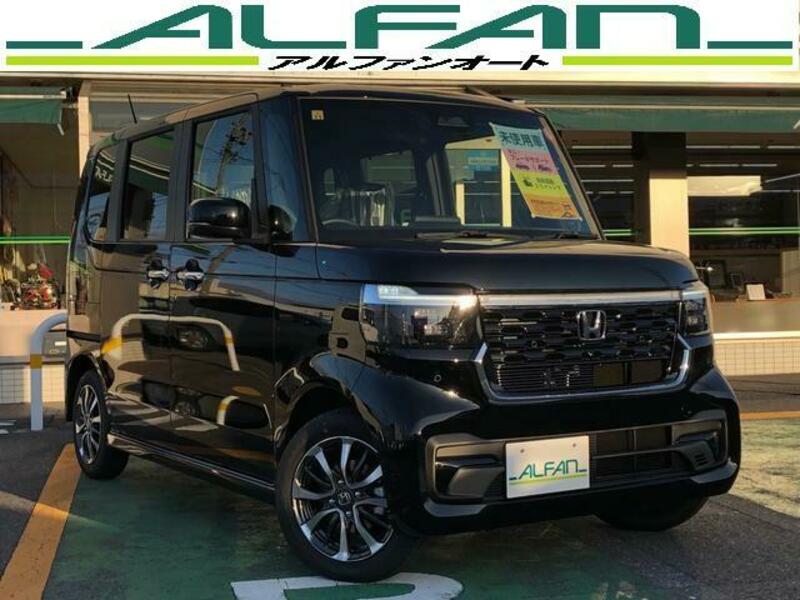 HONDA N BOX CUSTOM
