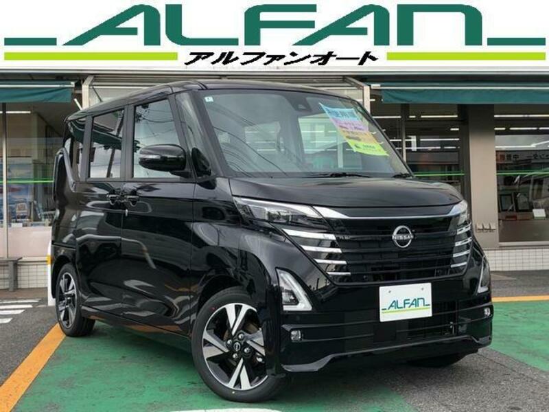 NISSAN ROOX
