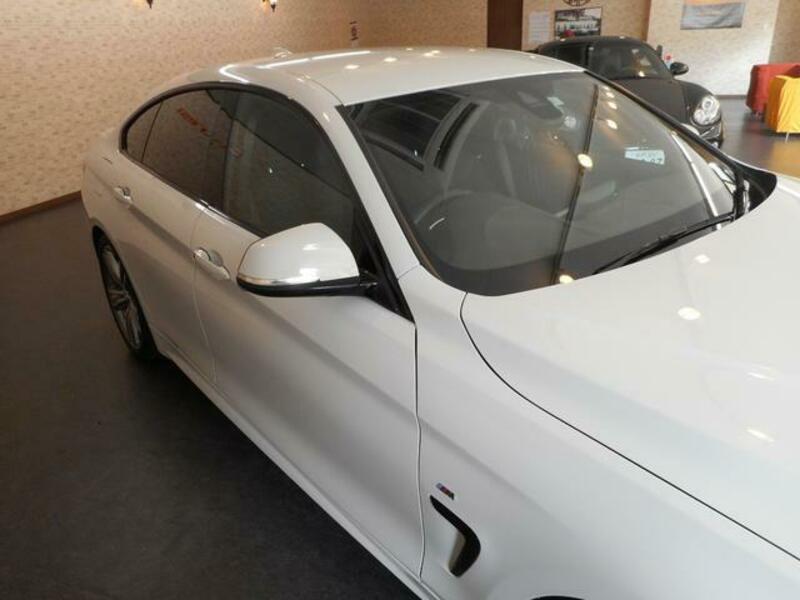 4 SERIES