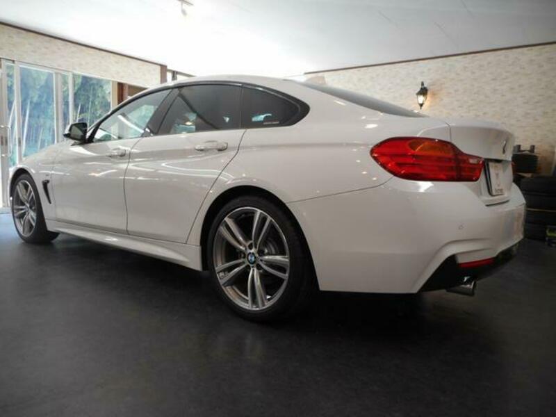 4 SERIES