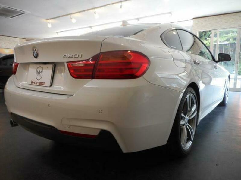 4 SERIES