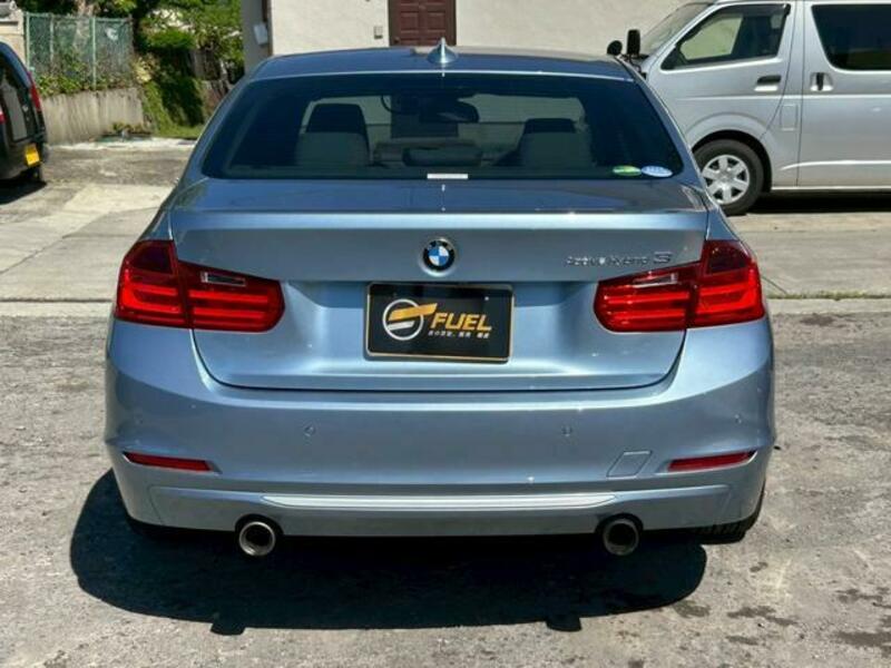 3 SERIES