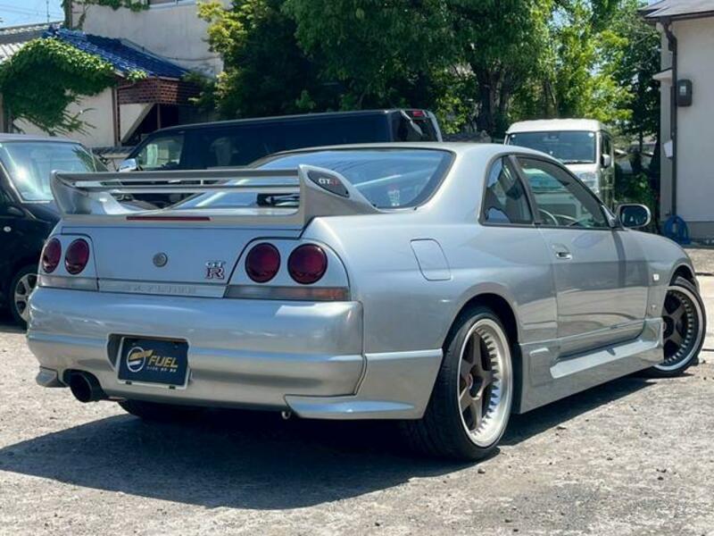 SKYLINE