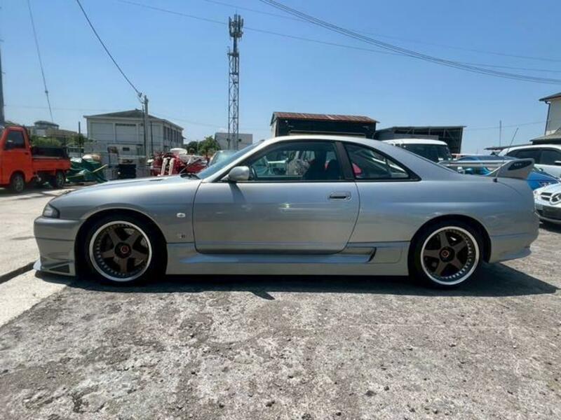 SKYLINE