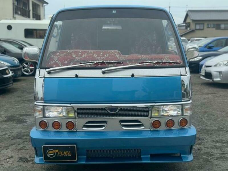 HOMY VAN