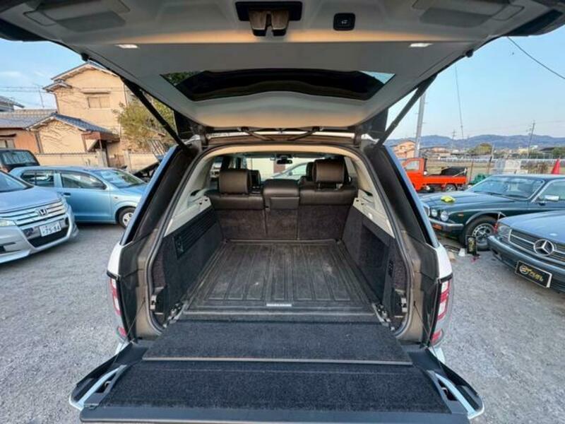 RANGE ROVER