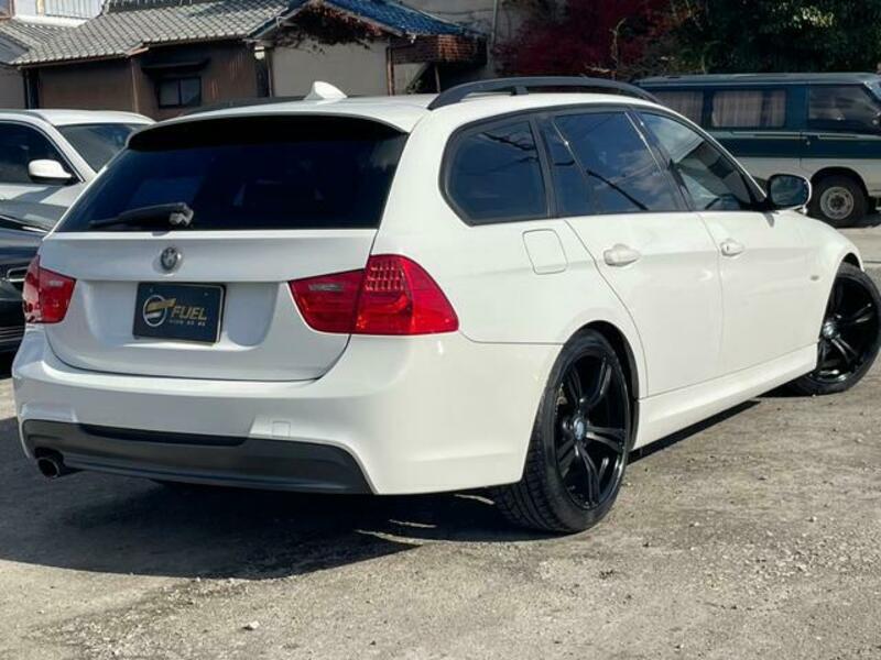 3 SERIES