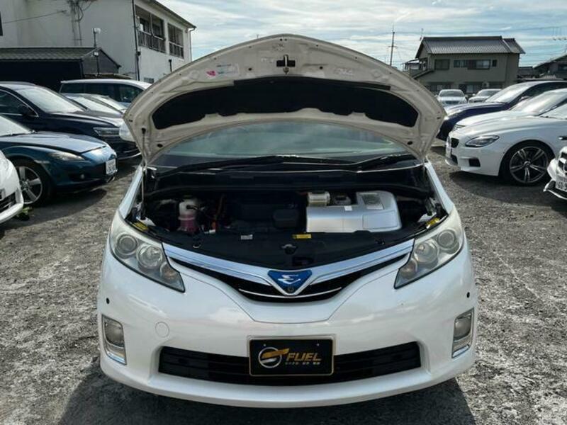 ESTIMA HYBRID
