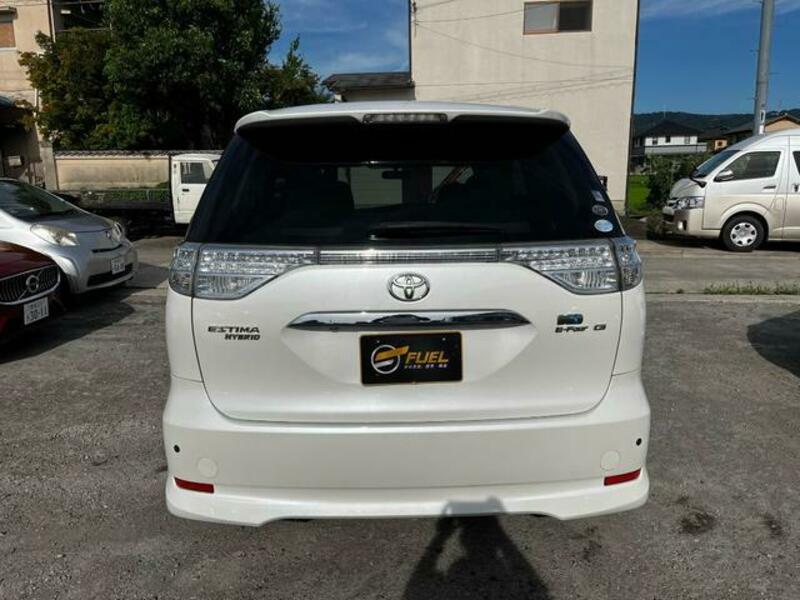 ESTIMA HYBRID