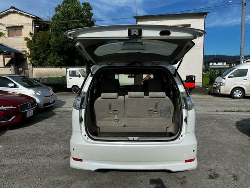 ESTIMA HYBRID