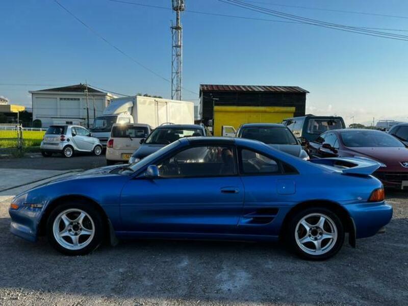 MR2
