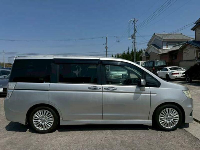 STEPWAGON SPADA