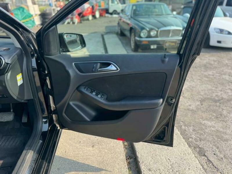 B-CLASS