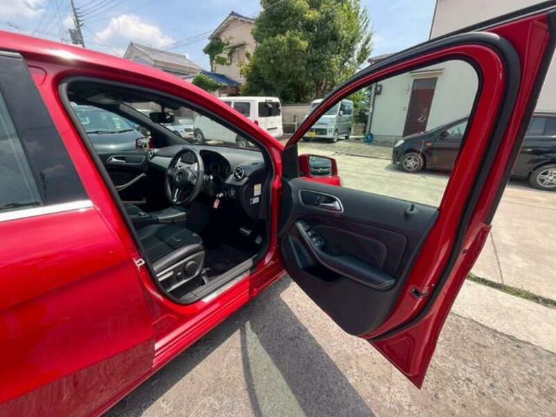 B-CLASS