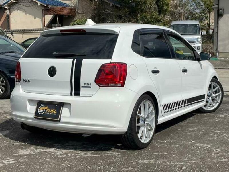 POLO