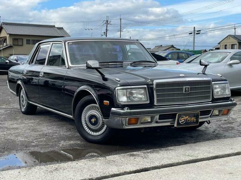 TOYOTA CENTURY