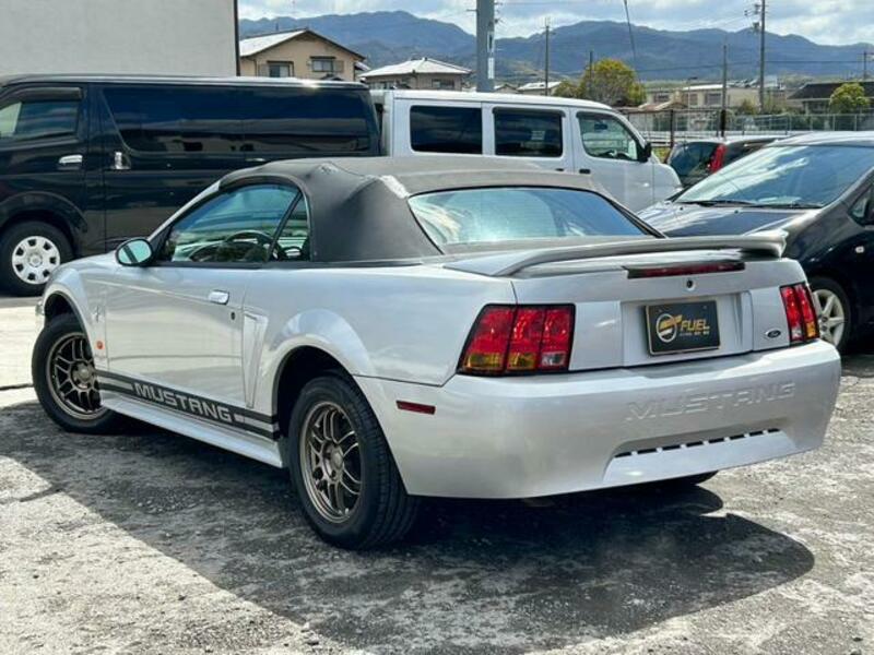 MUSTANG