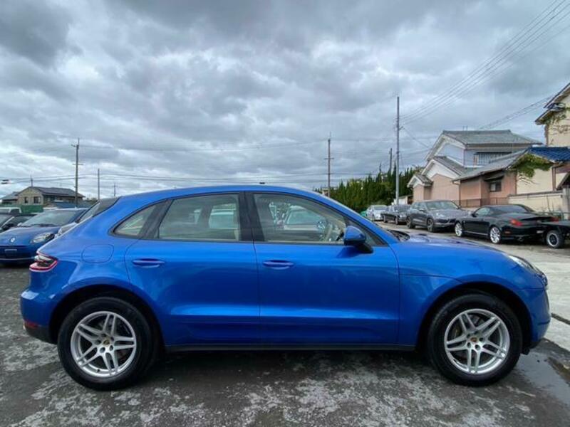 MACAN