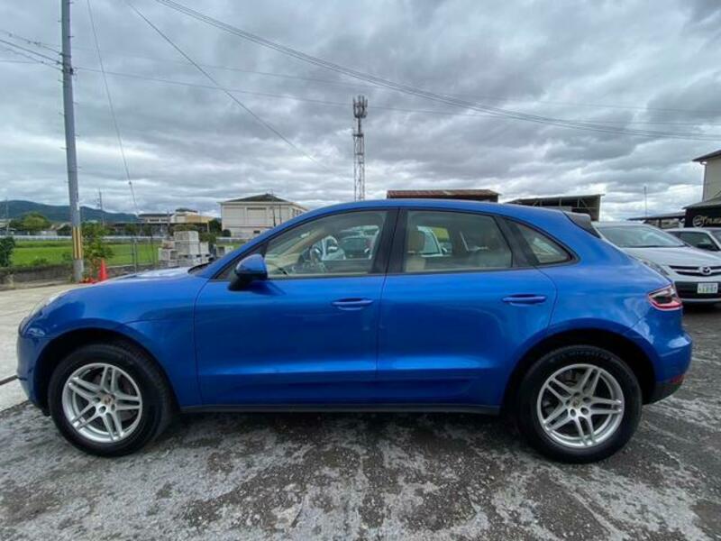 MACAN
