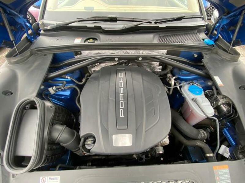 MACAN
