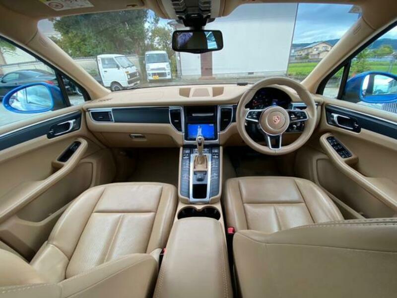 MACAN