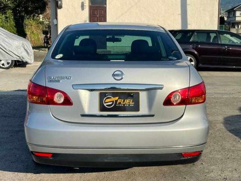 BLUEBIRD SYLPHY