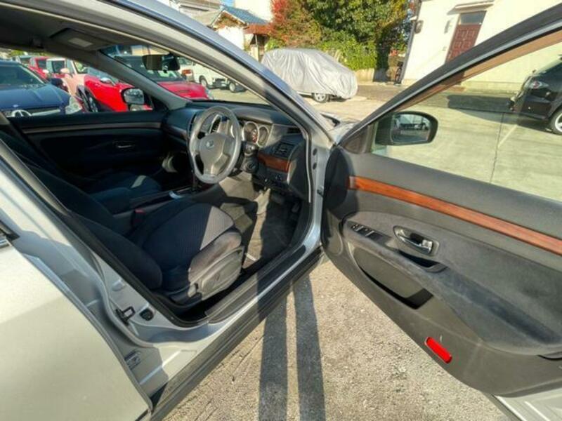BLUEBIRD SYLPHY