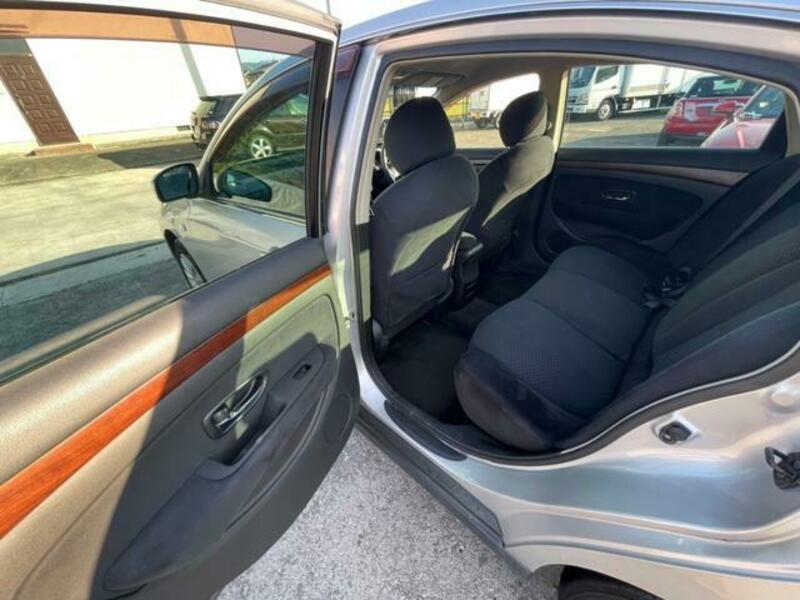 BLUEBIRD SYLPHY