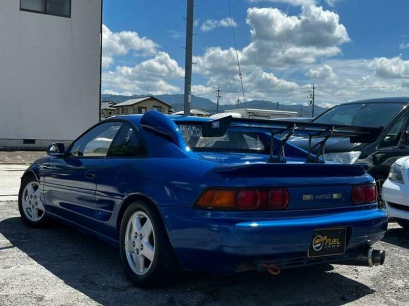 MR2