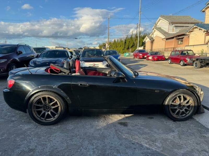 S2000