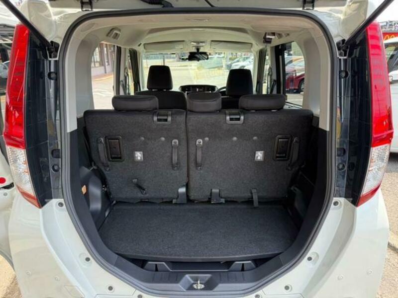 ROOMY
