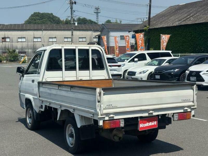 TOWNACE TRUCK